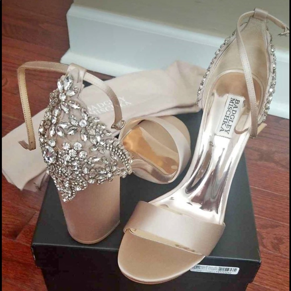 Badgley Mischka Embellished Satin Latte Sandals 10